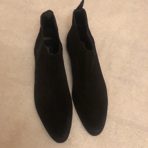 Black Suede Chelsea Boots - Picture 2 of 9